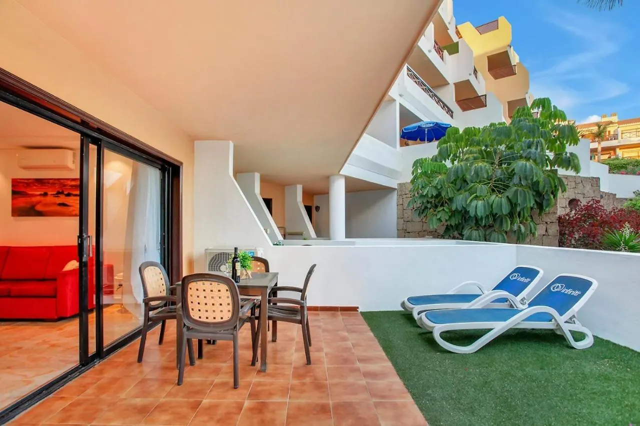 Apartment In Albatros Complex 